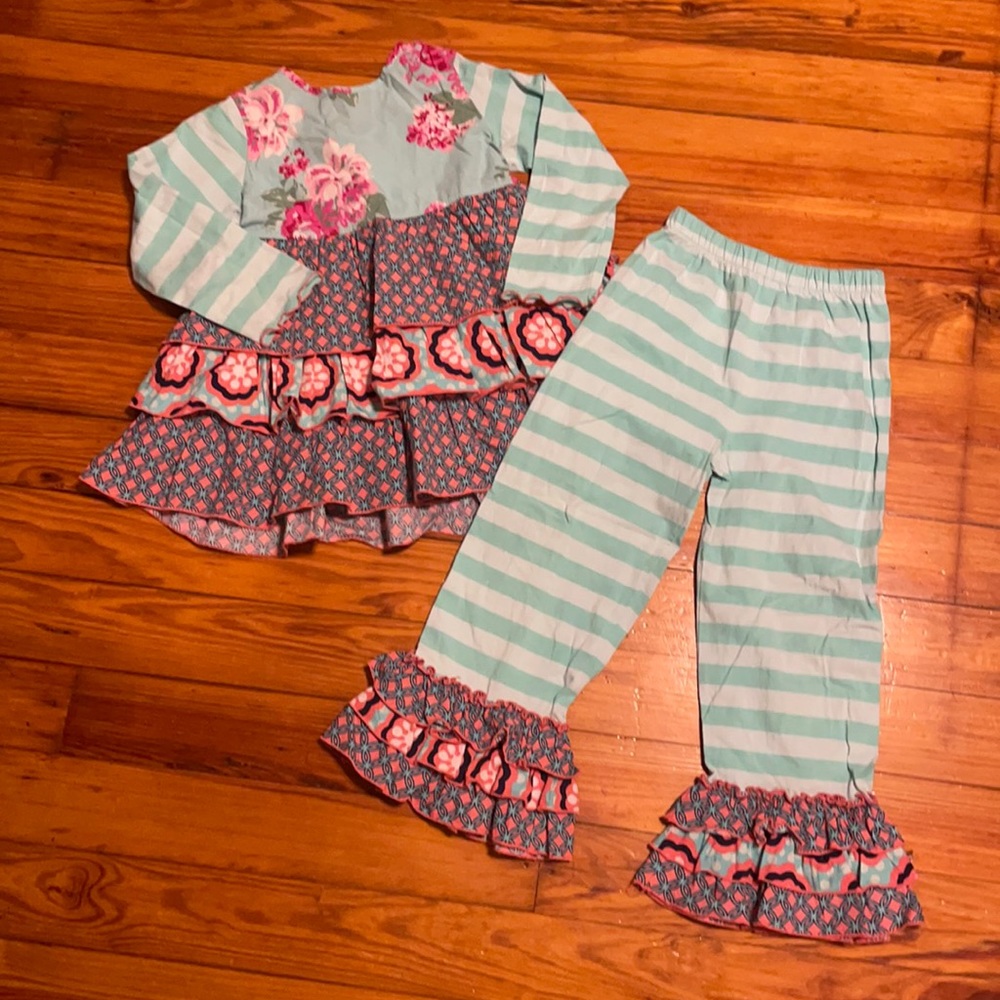 Banana Split ruffle pants set